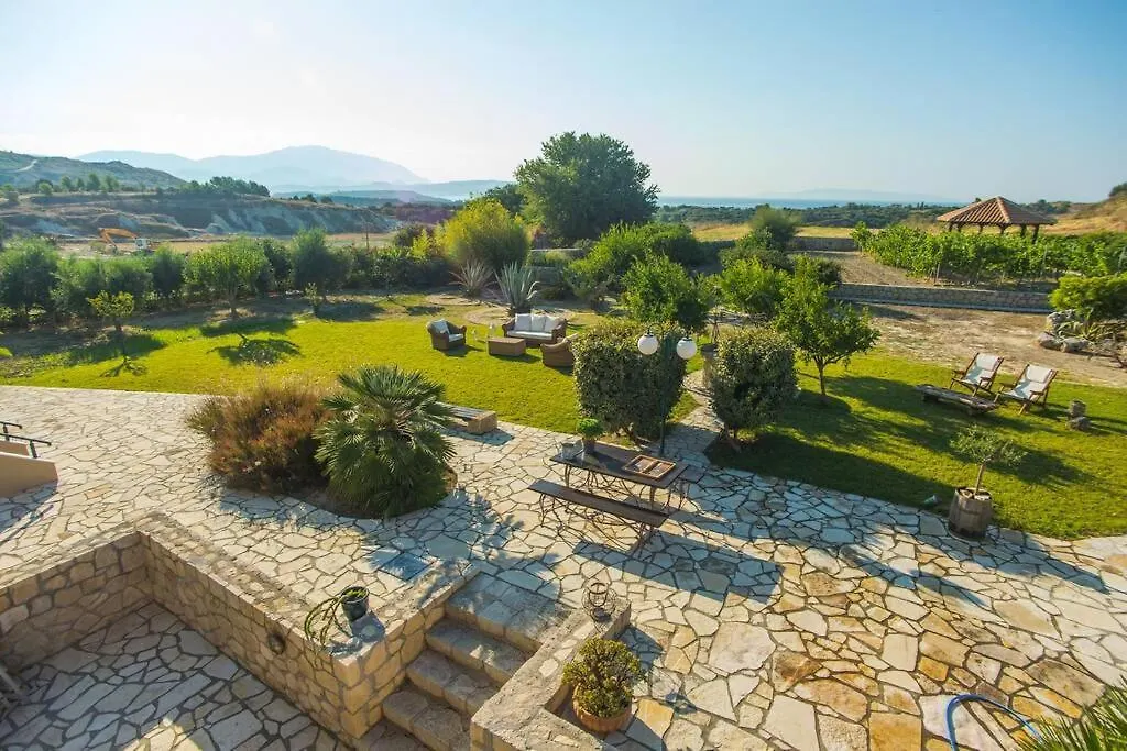 A Casa D' Irene Apartment Mantzavinata Greece